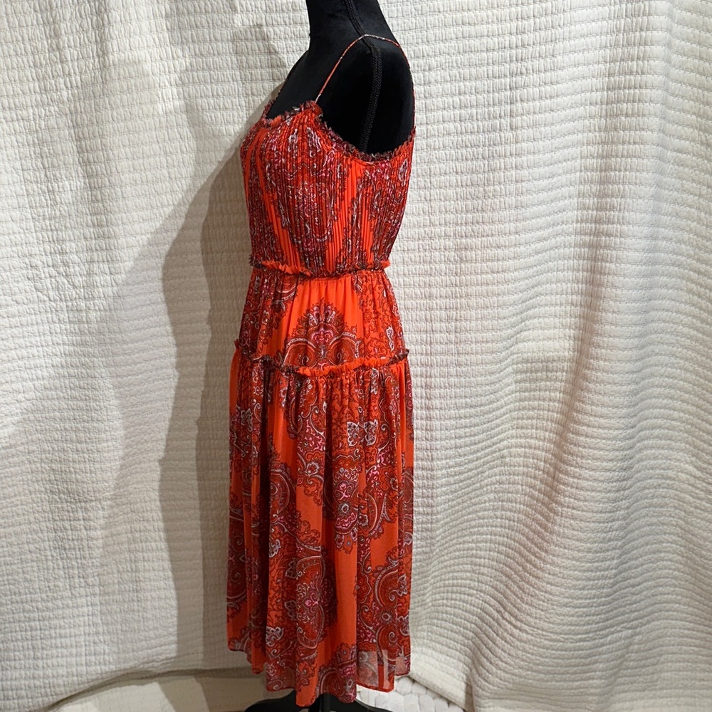 Banana Republic Coral Red Paisley Tiered Dress Size 6
MSRP $178 - Picture 5 of 9